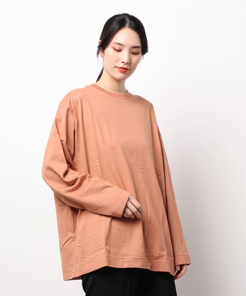 JOURNAL STANDARD(ジャーナルスタンダード)の「OVER SILHOUETTE ロングスリーブTEE(Tシャツ/カットソー・レディース・ブラック/ホワイト/オレンジ/グレー・FREE)」の8枚目の写真