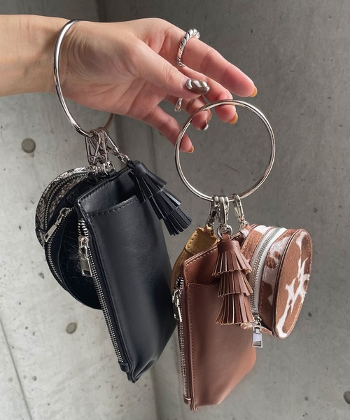 rectangle(レクタングル)の「リングショルダーマルチバッグ(ショルダーバッグ・レディース・ブラック系/ブラウン系/ホワイト系/ブルー系/ベージュ系/グリーン系/ピンク系/イエロー系・FREE)」の21枚目の写真