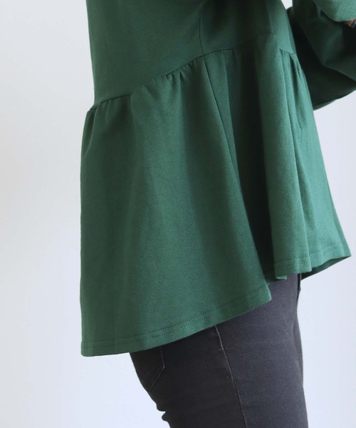 HER CLOSET(ハークローゼット)の「【shemoshelly】ミニ裏毛ペプラムプルオーバー(Tシャツ/カットソー・レディース・グリーン/ブラック/アイボリー/チャコールグレー/アッシュブラウン・M)」の12枚目の写真