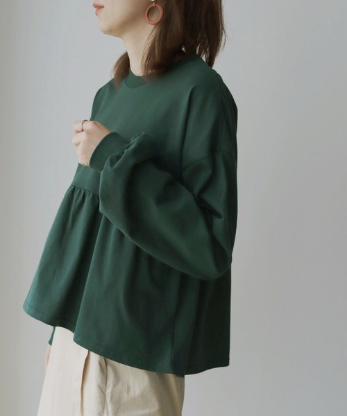 HER CLOSET(ハークローゼット)の「【shemoshelly】ミニ裏毛ペプラムプルオーバー(Tシャツ/カットソー・レディース・グリーン/ブラック/アイボリー/チャコールグレー/アッシュブラウン・M)」の22枚目の写真