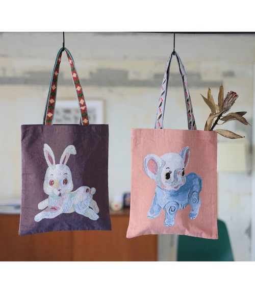 Nathalie Lete（ナタリーレテ）の「Nathalie Lete/Tote bag animal（トートバッグ・レディース・サーモンピンク/ダークパープル/グレー/ブルー/ピンク/グリーン/ライトグリーン・FREE）」の8枚目の写真