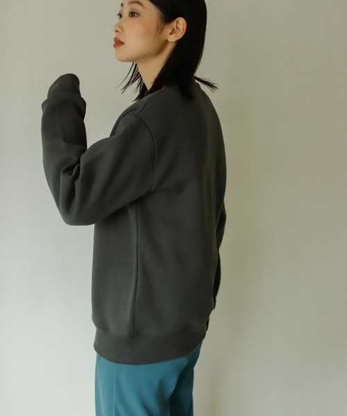 Birthday room（バースデイルーム）の「裏起毛カレッジロゴトレーナー（スウェット・レディース・チャコールグレー/ナチュラル/グリーン/ネイビー・FREE）」の14枚目の写真