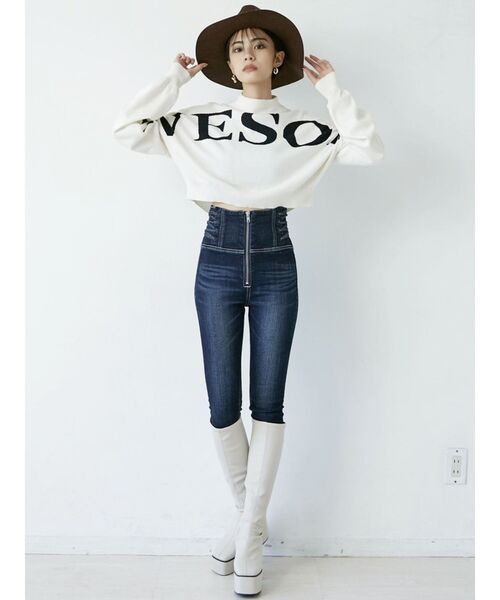 GYDA(ジェイダ)の「AWESOME ボトルネックショートニットTOPS(ニット/セーター・レディース・ブラック/ベージュ/オフホワイト・FREE)」の10枚目の写真