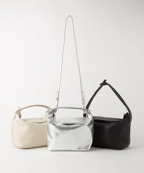 green label relaxing（グリーンレーベルリラクシング）の「EVERY DAY BOX 3WAY バッグ（ショルダーバッグ・レディース・ブラック/オフホワイト/シルバー・FREE）」の11枚目の写真