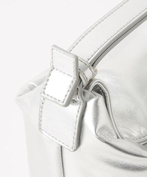 green label relaxing（グリーンレーベルリラクシング）の「EVERY DAY BOX 3WAY バッグ（ショルダーバッグ・レディース・ブラック/オフホワイト/シルバー・FREE）」の16枚目の写真