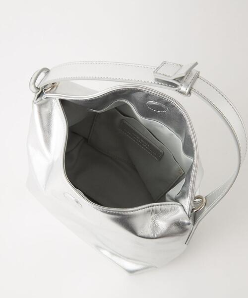 green label relaxing（グリーンレーベルリラクシング）の「EVERY DAY BOX 3WAY バッグ（ショルダーバッグ・レディース・ブラック/オフホワイト/シルバー・FREE）」の7枚目の写真