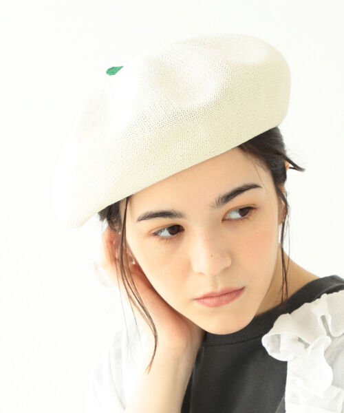 BEAMS BOY（ビームスボーイ）の「BEAMS BOY / BB 刺繍 配色 ベレー（ハンチング/ベレー帽・レディース・ブラック/グレー/オフホワイト/ブルー・ONE SIZE）」の5枚目の写真