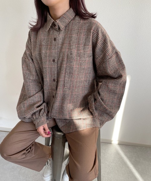 nemne store（ネンネストア）の「コスモスが揺れるアソートキモウチェックシャツ（シャツ/ブラウス・レディース・ブラウン/ネイビー/ベージュ・F）」の9枚目の写真