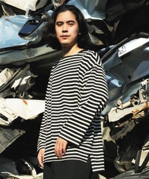<Le Pigeon Voyageur>ボートネック無地ボーダー ロングTシャツ