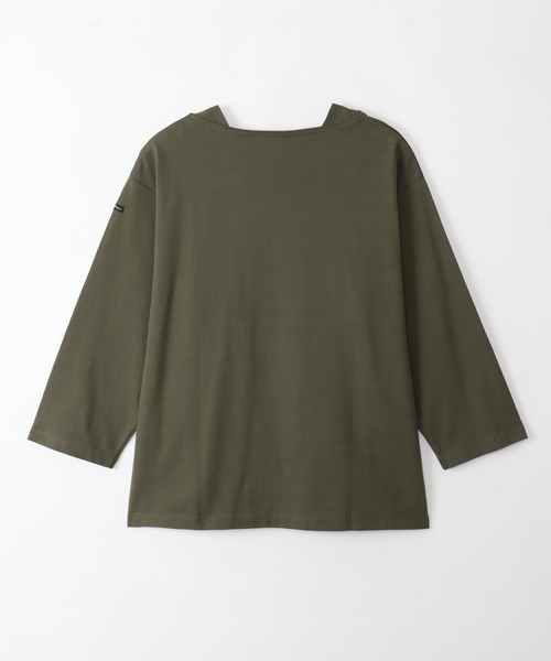 Le Pigeon Voyageur(ル ピジョン ヴォワイヤジュール)の「<Le Pigeon Voyageur>ボートネック無地ボーダー ロングTシャツ(Tシャツ/カットソー・レディース・ブラック/アイボリー/ネイビー/ホワイト系その他/カーキ・L/M/S)」の15枚目の写真