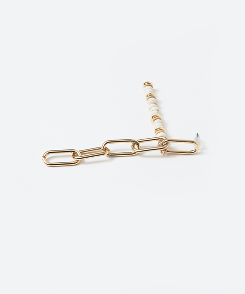 qualite(カリテ)の「ハウライトチェーンピアス(ピアス(両耳用)・レディース・ゴールド・フリー)」の4枚目の写真