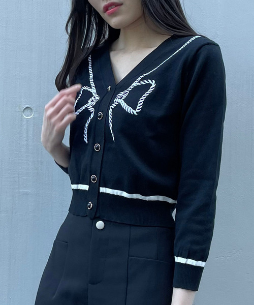 titty＆Co. PETIT（ティティアンドコープティ）の「【titty&Co.PETIT】リボン柄ニットカーデトップス（カーディガン/ボレロ・レディース・ブラック/ホワイト・FREE）」の2枚目の写真