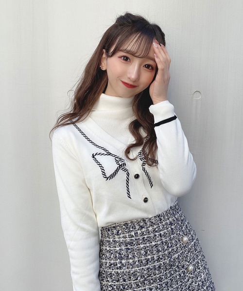 titty＆Co. PETIT（ティティアンドコープティ）の「【titty&Co.PETIT】リボン柄ニットカーデトップス（カーディガン/ボレロ・レディース・ブラック/ホワイト・FREE）」の5枚目の写真