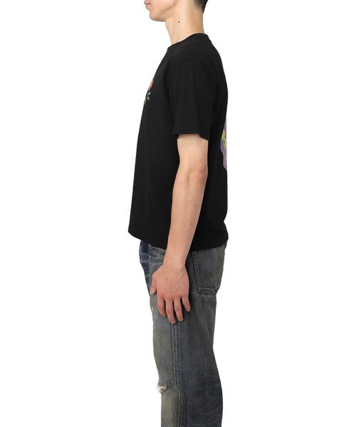 MYne（マイン）の「【MYne】Rose Flower Printed Half Sleeve T-shirt（Tシャツ/カットソー・メンズ・ホワイト/ブラック・S/M/L）」の9枚目の写真