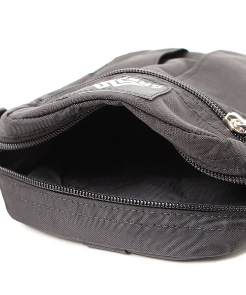 GREGORY（グレゴリー）の「【GREGORY】グレゴリー　CLASSIC BAGS QUICK POCKET M　ショルダーバック（ショルダーバッグ・メンズ・ブラック/サンドベージュ/ブラック系1/カモフラージュ/ベージュ/ブラック系2・FREE）」の9枚目の写真