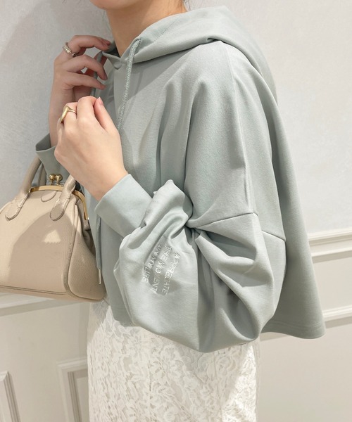 apres jour(アプレジュール)の「ポンチショート丈パーカー【ZOZOTOWN限定アイテム】(パーカー・レディース・ライトベージュ/アイボリー/ライトブルー/ピンク・フリー/X-LARGE)」の4枚目の写真