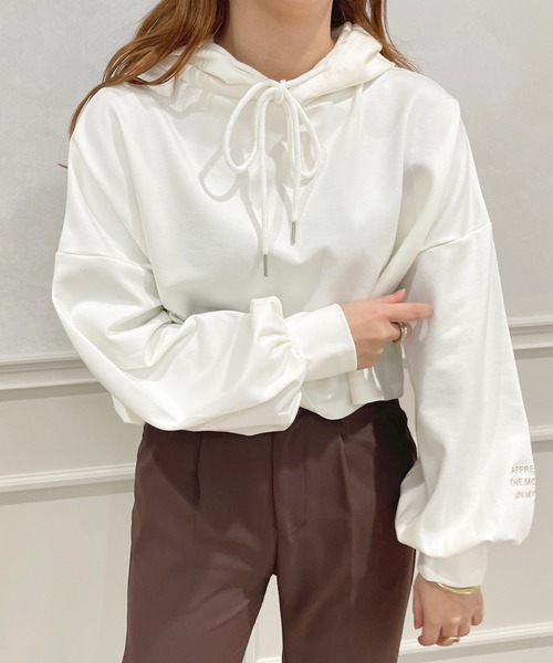 apres jour(アプレジュール)の「ポンチショート丈パーカー【ZOZOTOWN限定アイテム】(パーカー・レディース・ライトベージュ/アイボリー/ライトブルー/ピンク・フリー/X-LARGE)」の5枚目の写真