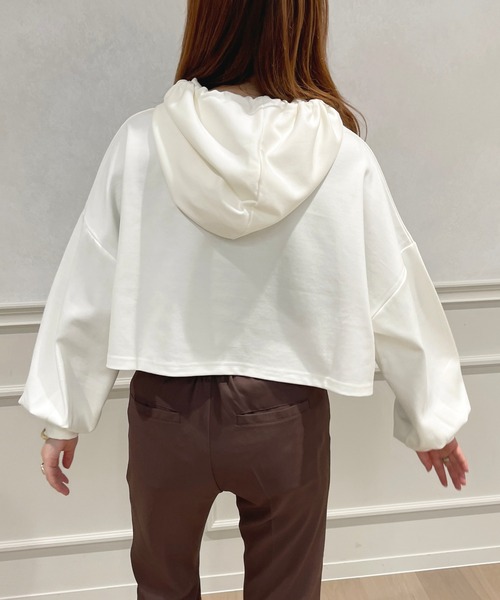 apres jour(アプレジュール)の「ポンチショート丈パーカー【ZOZOTOWN限定アイテム】(パーカー・レディース・ライトベージュ/アイボリー/ライトブルー/ピンク・フリー/X-LARGE)」の11枚目の写真