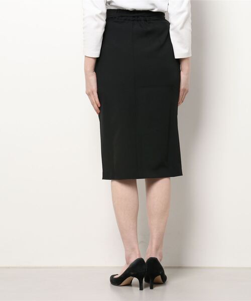 RANAN（ラナン）の「ひんやり！洗える麻調ベルト付タイトスカート（スーツスカート・レディース・ライトグレー/ブラック・L/LL/M）」の4枚目の写真