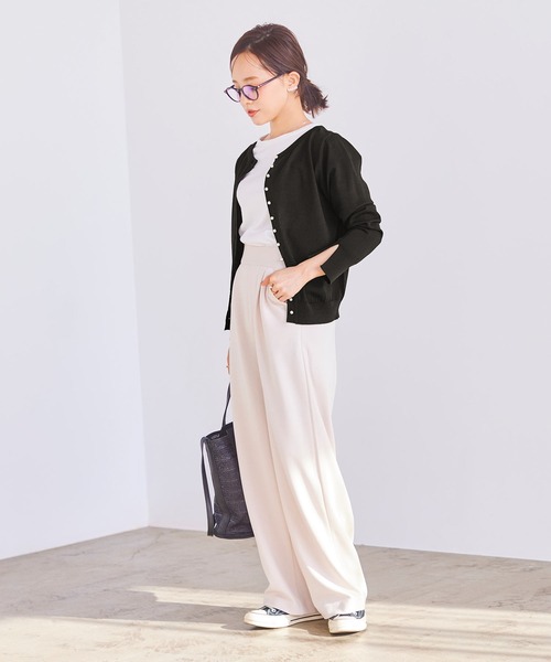 KOBE LETTUCE（コウベレタス）の「前後で着られるパールボタンニットカーディガン（カーディガン/ボレロ・レディース・レッド/ベージュ/ブラック/ホワイト系/ブラック系/ネイビー系・M/S）」の22枚目の写真