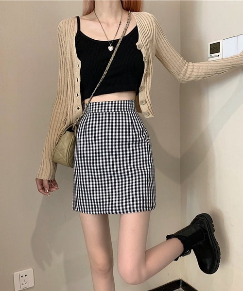 urge:(アージコロン )の「【URGE:】台形 タック ミニスカート(スカート・レディース・ブラック/グレー/チェック・MEDIUM/X-LARGE/SMALL/LARGE)」の16枚目の写真