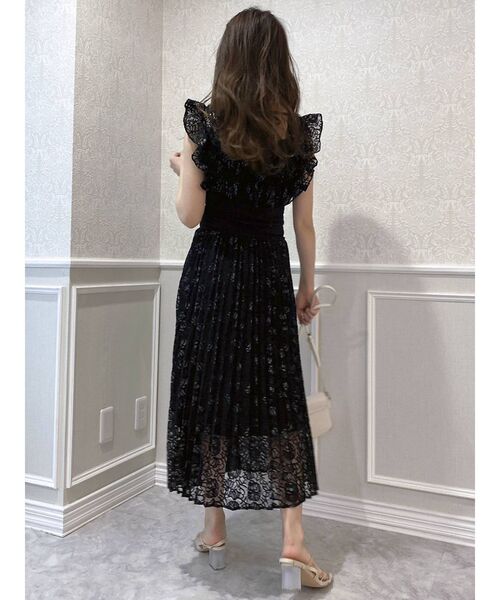 dazzlin（ダズリン）の「フリルリブマークプリーツワンピース（ワンピース・レディース・ブラック/オフホワイト・FREE）」の10枚目の写真