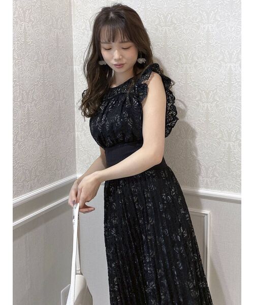 dazzlin（ダズリン）の「フリルリブマークプリーツワンピース（ワンピース・レディース・ブラック/オフホワイト・FREE）」の12枚目の写真