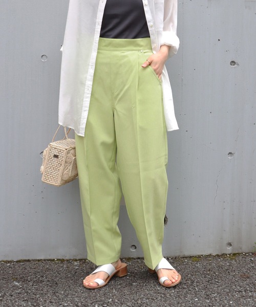 HEAR MY NAME（ヒアマイネーム）の「【HEAR MY NAME/ヒアマイネーム】 タックパンツ（その他パンツ・レディース・イエロー/グリーン・2/1）」の6枚目の写真