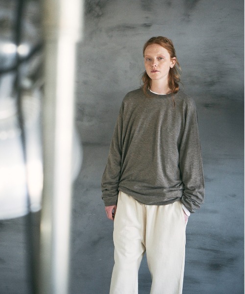 UNFIL(アンフィル)の「unfil アンフィル / worsted yak fine gauge-knit sweater ウーステッドヤク ファインゲージニット セーター / WWFL-UU004(ニット/セーター・メンズ・ブラウン/グレー・4/5)」の8枚目の写真
