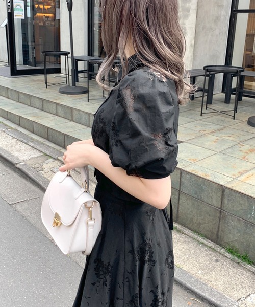 OLIVE des OLIVE（オリーブデオリーブ）の「レースコンパクトシャツ（シャツ/ブラウス・レディース・オフホワイト/ブラック・FREE）」の16枚目の写真