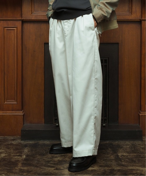 EDIFICE(エディフィス)の「【LA BOUCLE / ラブークル】2タック HUGEASY T/C ツイル イージーパンツ(その他パンツ・メンズ・ナチュラル/ブラウン/グリーン/ネイビー/イエロー・2/1)」の16枚目の写真