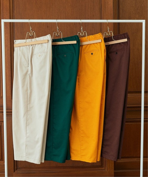 EDIFICE(エディフィス)の「【LA BOUCLE / ラブークル】2タック HUGEASY T/C ツイル イージーパンツ(その他パンツ・メンズ・ナチュラル/ブラウン/グリーン/ネイビー/イエロー・2/1)」の22枚目の写真