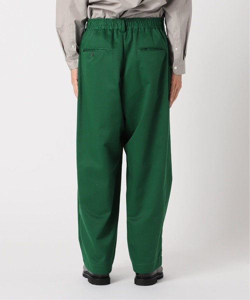 EDIFICE(エディフィス)の「【LA BOUCLE / ラブークル】2タック HUGEASY T/C ツイル イージーパンツ(その他パンツ・メンズ・ナチュラル/ブラウン/グリーン/ネイビー/イエロー・2/1)」の18枚目の写真