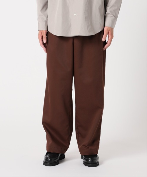 EDIFICE(エディフィス)の「【LA BOUCLE / ラブークル】2タック HUGEASY T/C ツイル イージーパンツ(その他パンツ・メンズ・ナチュラル/ブラウン/グリーン/ネイビー/イエロー・2/1)」の10枚目の写真