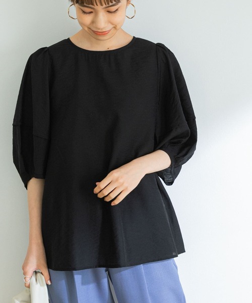 ランタンスリーブブラウス