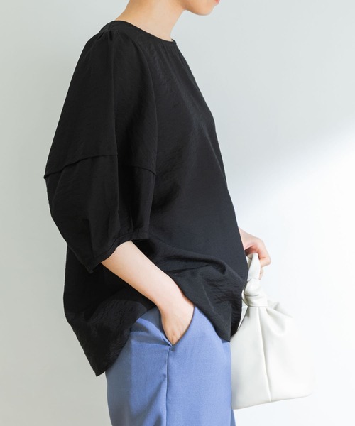 ランタンスリーブブラウス