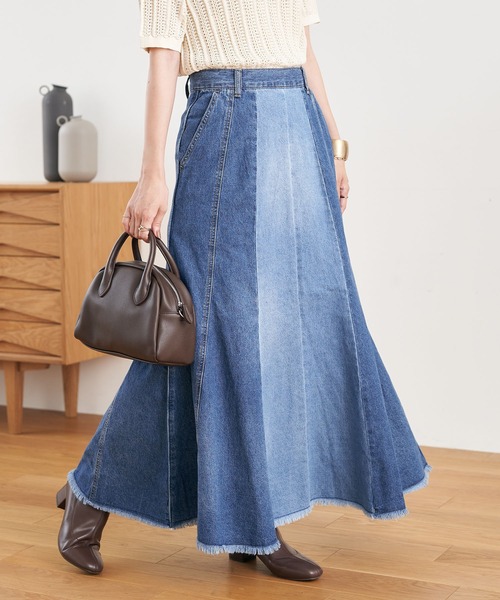 earth music&ecology(アースミュージックアンドエコロジー)の「パネルカラーデニムマーメイドスカート(スカート・レディース・ブラック/インディゴブルー・S/M)」の2枚目の写真