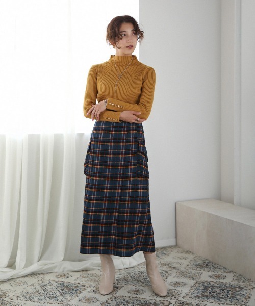 Bou Jeloud(ブージュルード)の「ヒートハイネック袖釦トップス(ニット/セーター・レディース・ブラック/マスタード/モカ/ブルーグリーン/A/オフホワイト/ブルー/レッド/ピンクベージュ・FREE)」の10枚目の写真