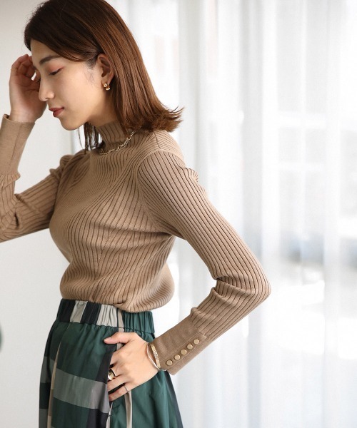 Bou Jeloud(ブージュルード)の「ヒートハイネック袖釦トップス(ニット/セーター・レディース・ブラック/マスタード/モカ/ブルーグリーン/A/オフホワイト/ブルー/レッド/ピンクベージュ・FREE)」の18枚目の写真