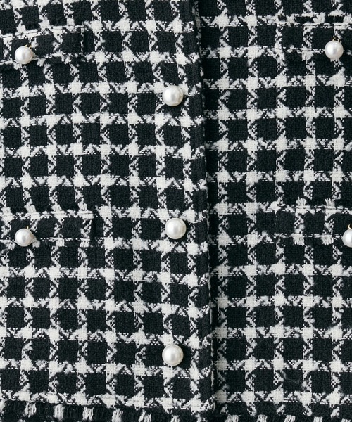 natural couture（ナチュラルクチュール）の「WEB限定カラーあり/セットアップ着用可/2022AWアイテム/アソート釦ツイードジャケット（ノーカラージャケット・レディース・ブラウン/ライトベージュ/ブラック/ブラック系・FREE）」の20枚目の写真