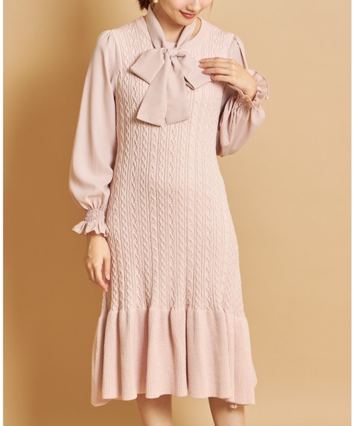 tocco closet(トッコ クローゼット)の「取り外し可能なボウタイリボン付きケーブル編み切り替えニットワンピース(ワンピース・レディース・ブラック/ボルドー/ピンクベージュ・M)」の16枚目の写真