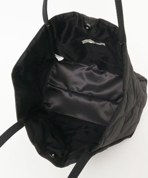 B:MING by BEAMS（ビーミングバイビームス）の「B:MING by BEAMS / キルティング トートバッグ（トートバッグ・レディース・ブラック/オフホワイト/グリーン系その他・ONE SIZE）」の11枚目の写真