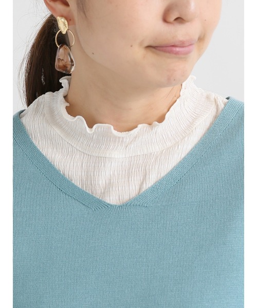 Te chichi TERRASSE(テチチテラス)の「シャーリングチェックハイネックトップス(ニット/セーター・レディース・オフホワイト/ブラック・フリ-)」の2枚目の写真