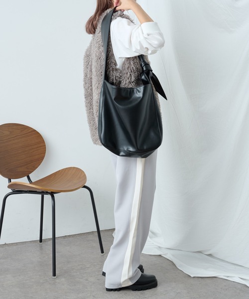 COLONY 2139（コロニートゥーワンスリーナイン）の「サイドラインストレッチパンツ（その他パンツ・レディース・ブラック/ネイビー/グレー・FREE）」の4枚目の写真