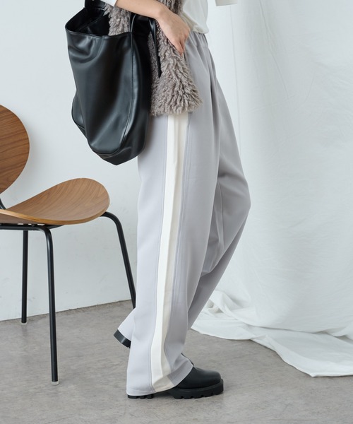 COLONY 2139（コロニートゥーワンスリーナイン）の「サイドラインストレッチパンツ（その他パンツ・レディース・ブラック/ネイビー/グレー・FREE）」の7枚目の写真