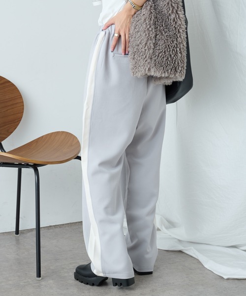 COLONY 2139（コロニートゥーワンスリーナイン）の「サイドラインストレッチパンツ（その他パンツ・レディース・ブラック/ネイビー/グレー・FREE）」の8枚目の写真