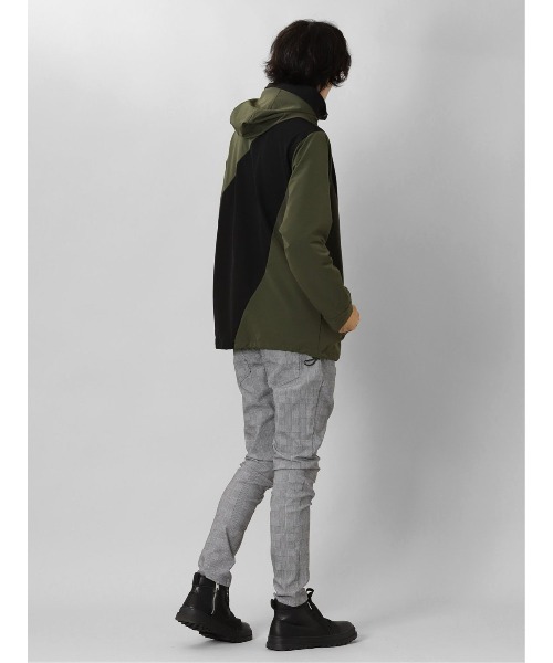 semantic design（セマンティックデザイン）の「セマンティックデザイン アクティブストレッチ フーデットアウター（マウンテンパーカー・メンズ・カーキ/ライトグレー/ベージュ・X-LARGE/LARGE/MEDIUM/S）」の12枚目の写真