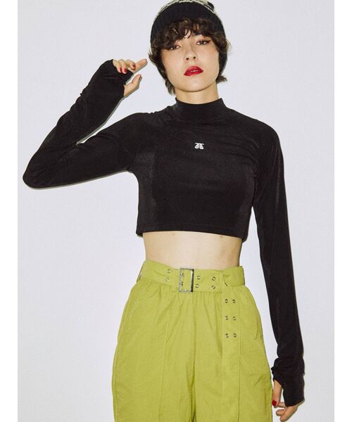 jouetie(ジュエティ)の「ハイネッククロップドトップス(Tシャツ/カットソー・レディース・ブラック/ピンク/グリーン・MEDIUM)」の5枚目の写真