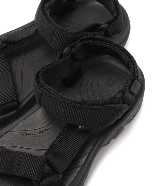 Teva(テバ)の「TEVA Hurricane XLT(サンダル・レディース・ブラック・5/8/6/7)」の7枚目の写真