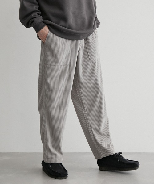 JUNRED(ジュンレッド)の「コーデュロイベイカーイージーパンツ(その他パンツ・メンズ・グレー/オフホワイト/ダークグリーン・M/LL/L)」の4枚目の写真